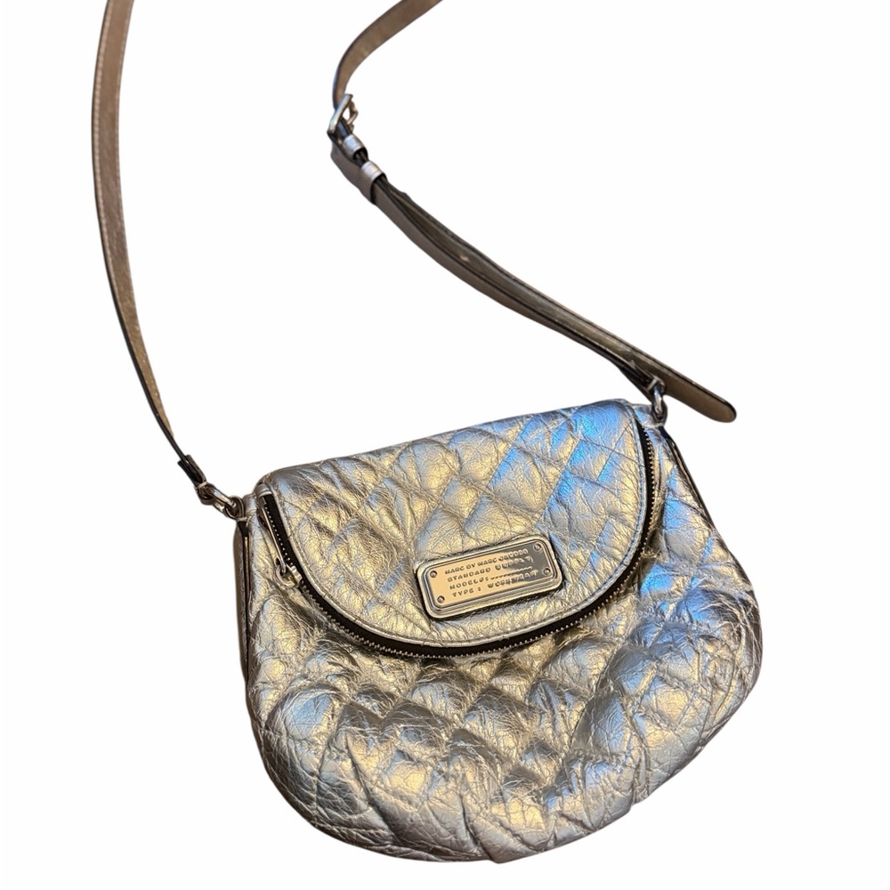 Marc by Marc Jacobs Metallic Quilted Natasha Crossbody Bag Silver Leather Purse - Picture 2 of 7